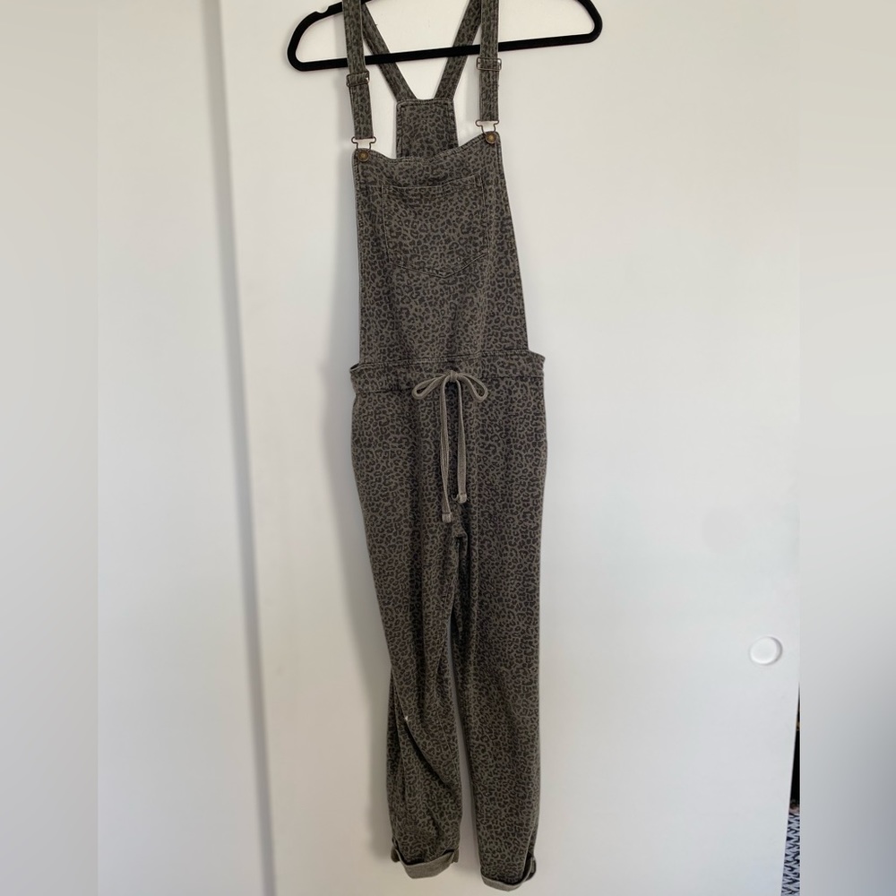 Grey/black leopard sweatpants overalls
